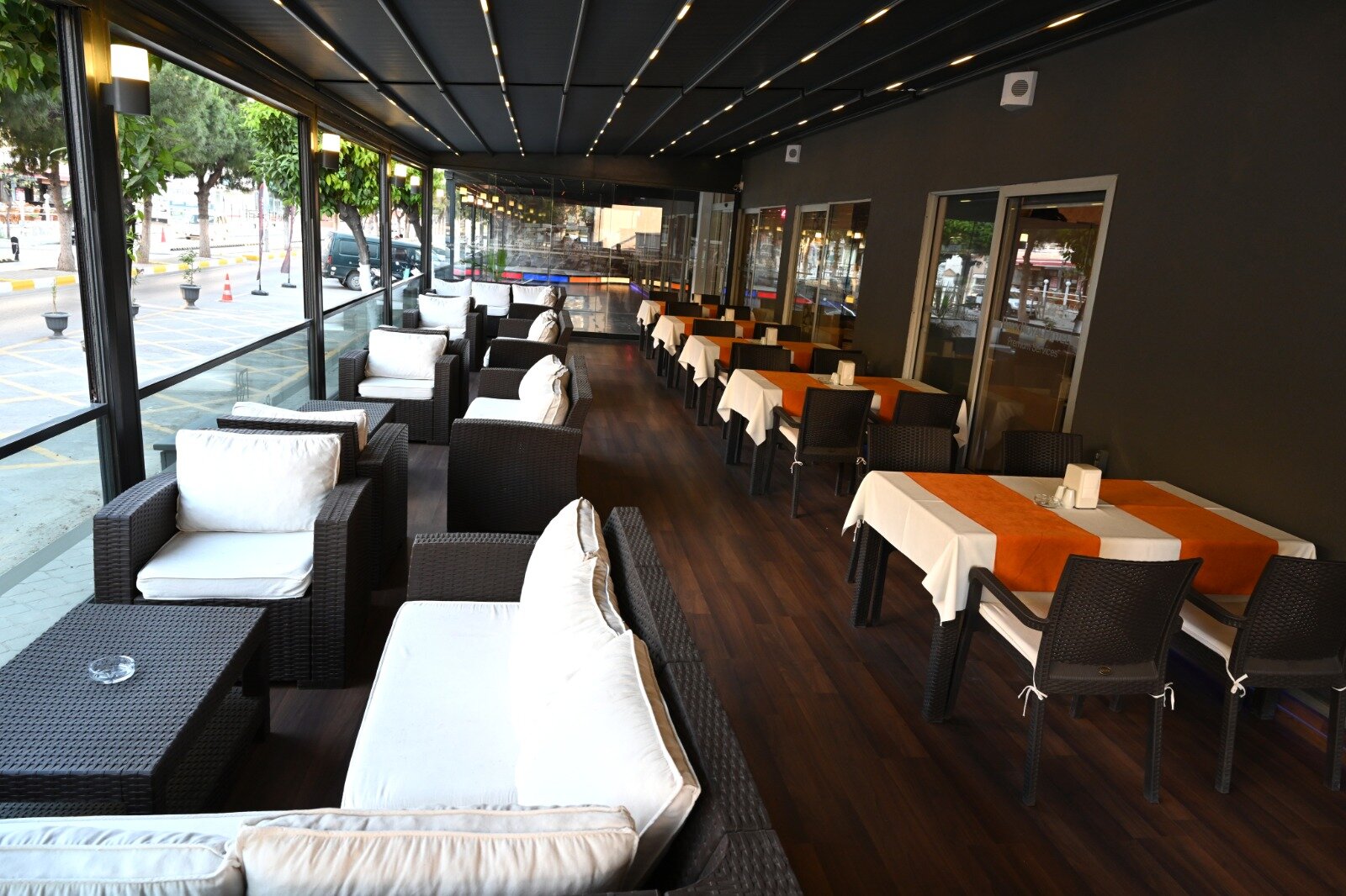 Roxx Royal Hotel · 9