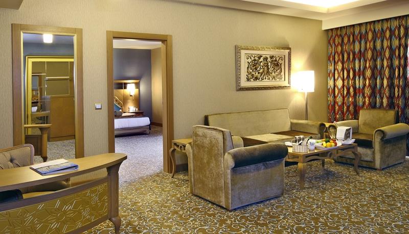 Royal Holiday Palace