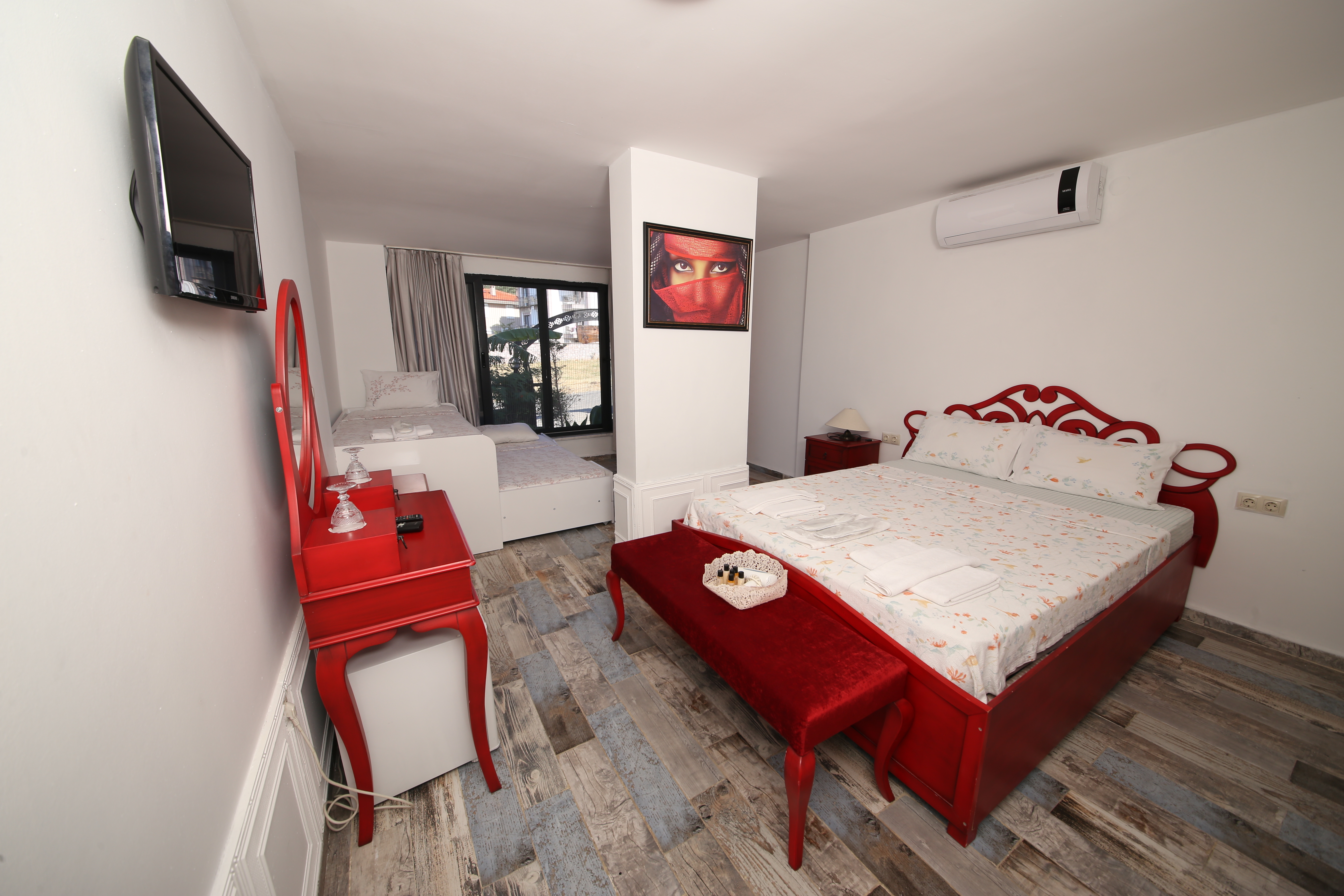 Cunda Morisi Otel