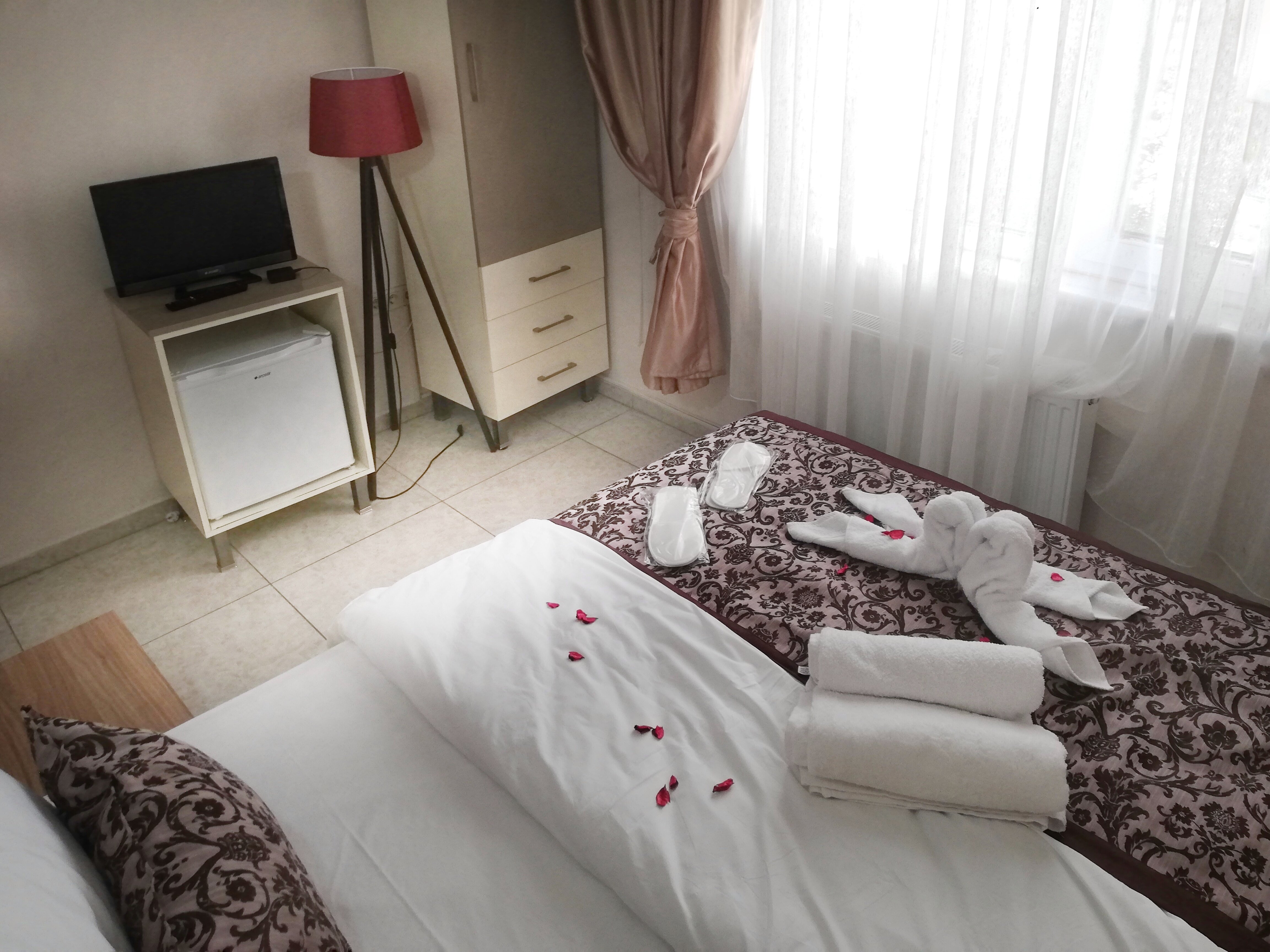 Yağız Otel