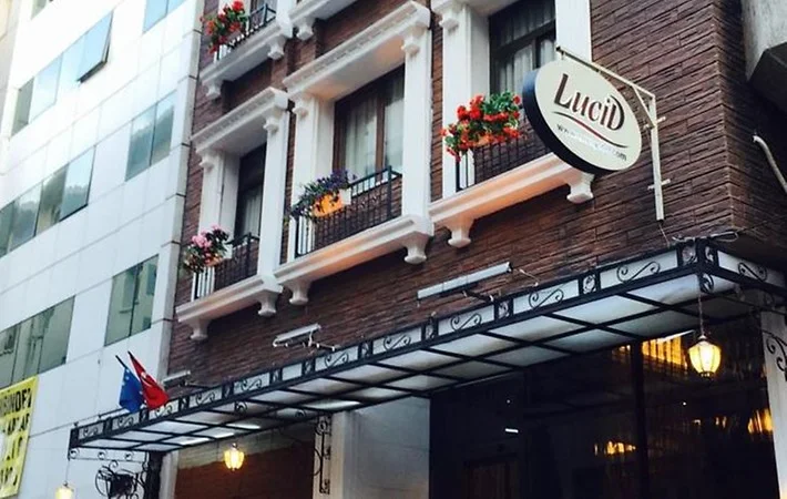 Lucid Otel İzmir
