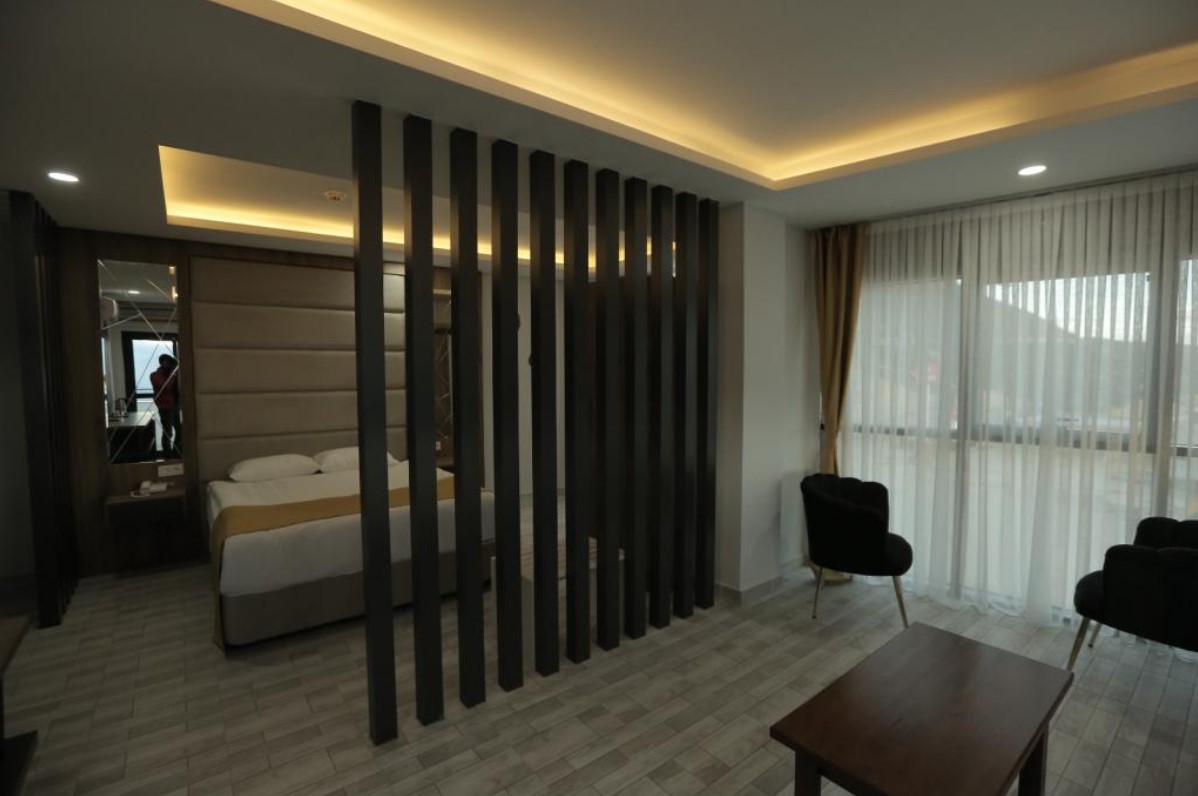 King Suite Room