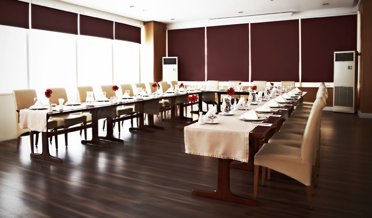 Seyhan Hotel