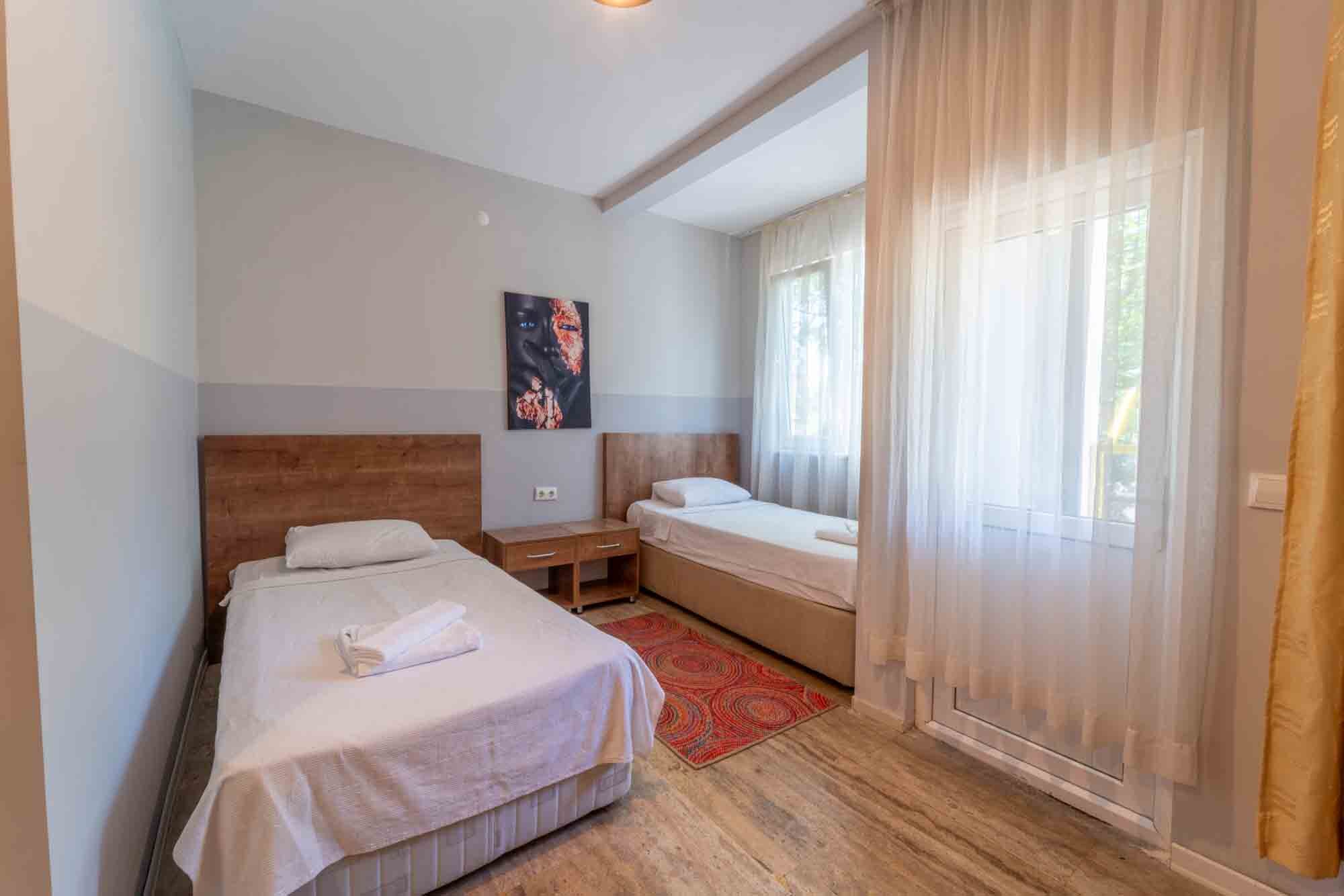 Standard Twin Room
