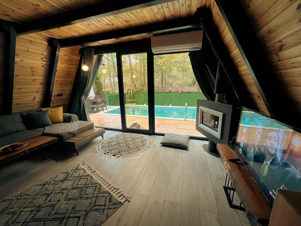 Isıtmalı Havuzlu, Jakuzili Bungalov