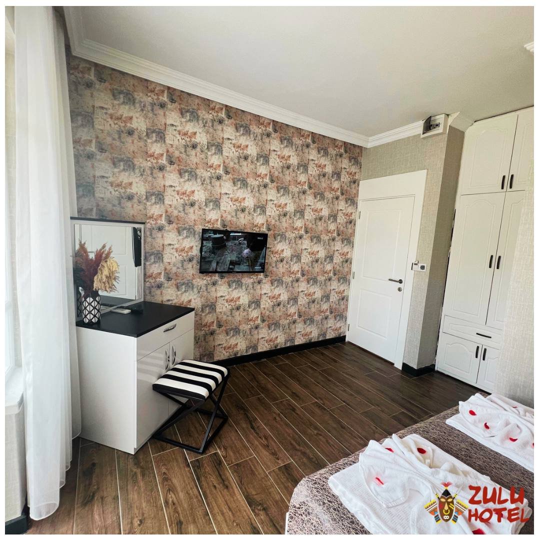 Zulu Hotel