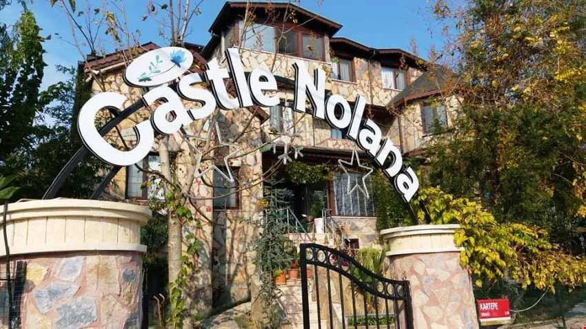 Castle Nolana Hotel And Horse Club