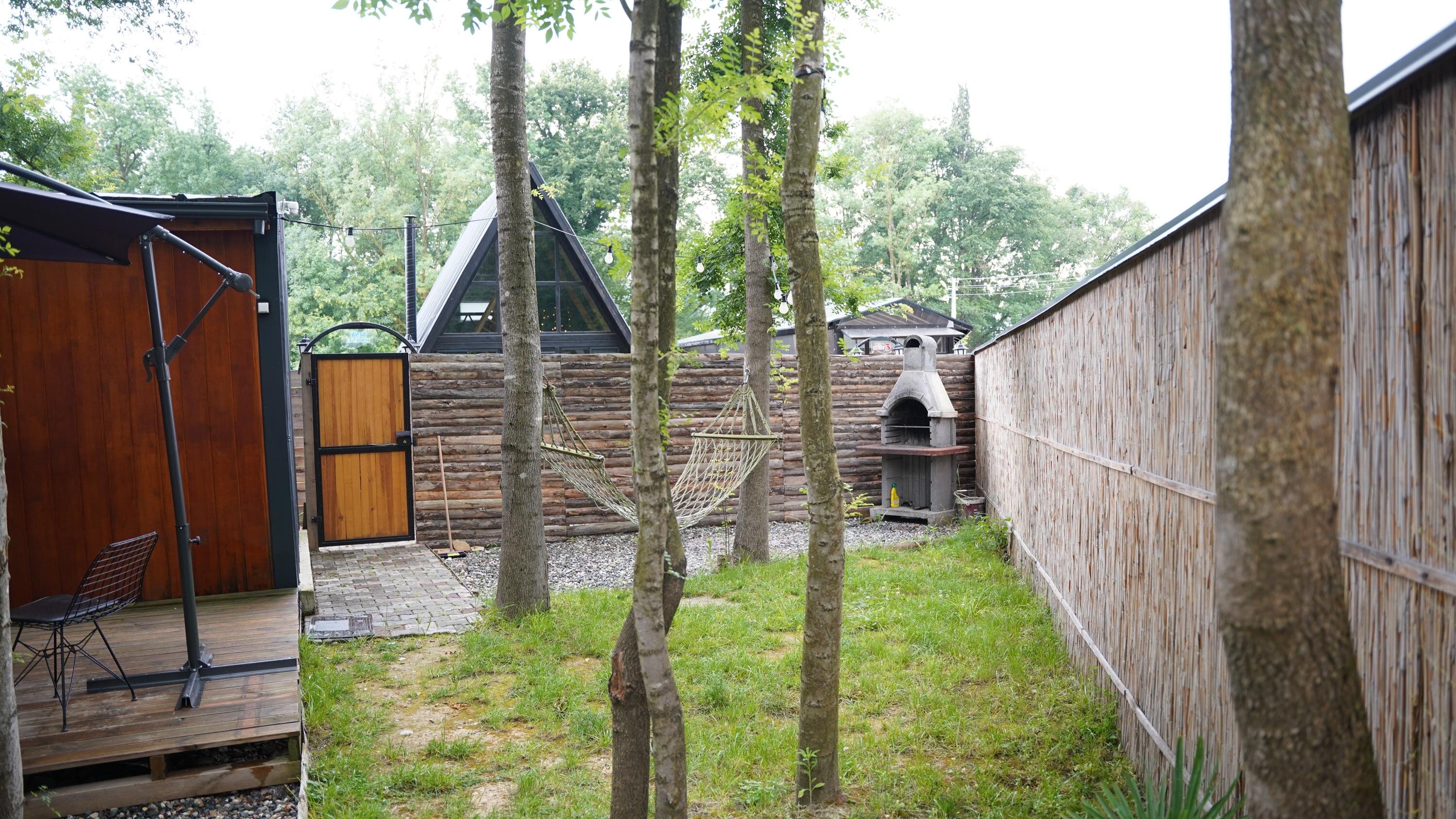 Pentalow Cabin · 19
