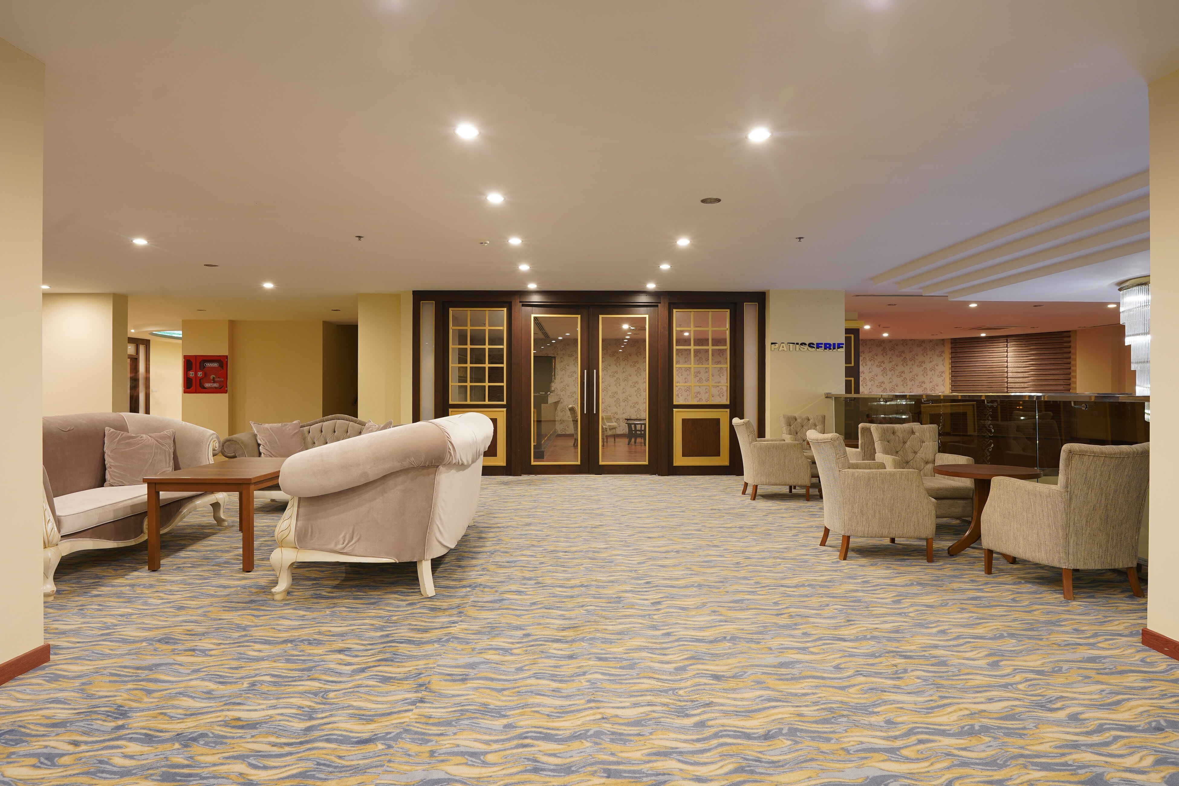 Throne Beach Resort & Spa galeri 8