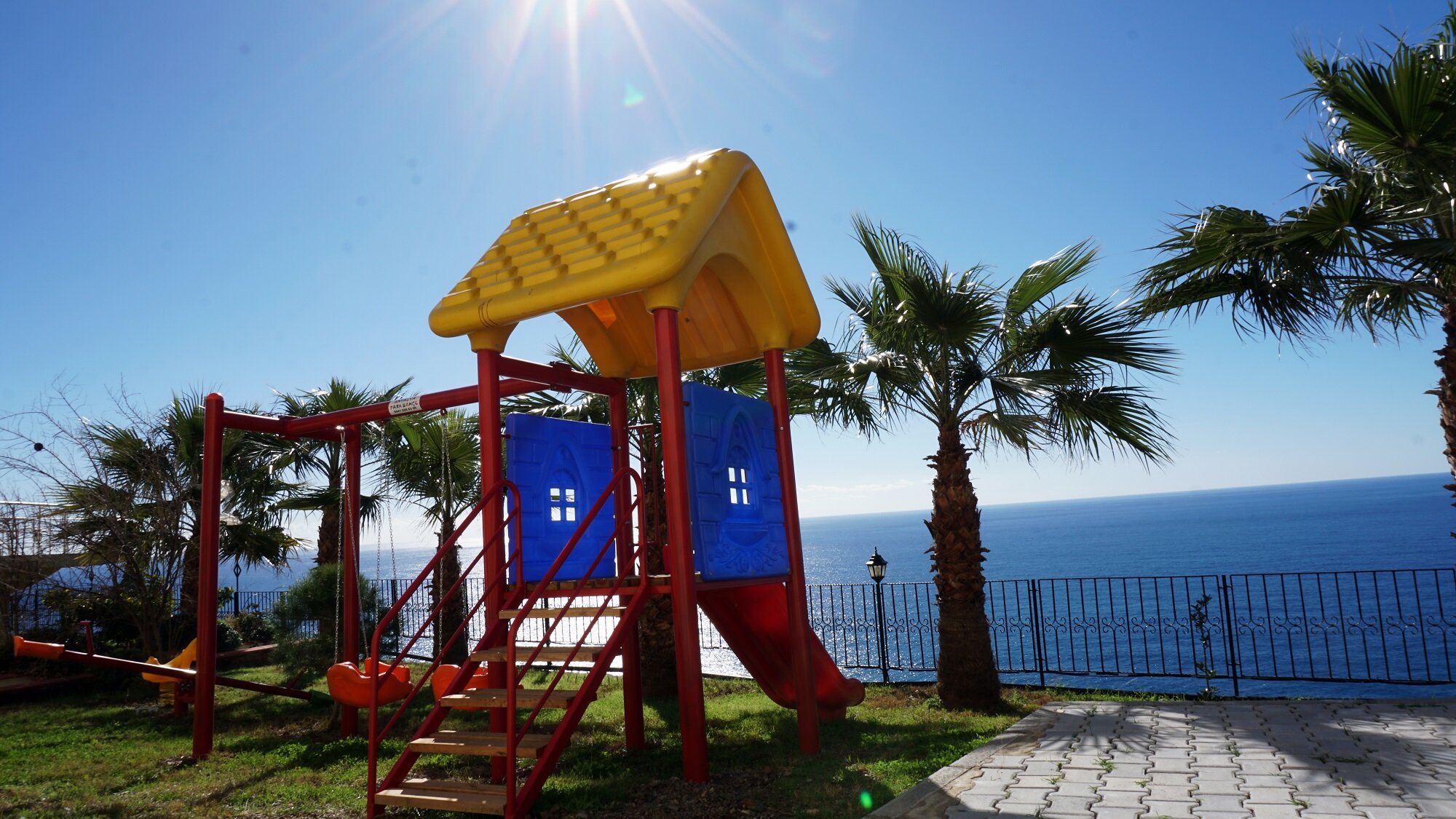 Blue Lagoon Village Rezervasyon