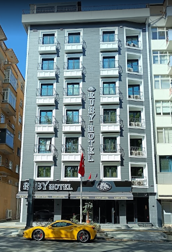 BÇ Ruby Hotel