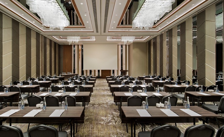 DoubleTree by Hilton Hotel Istanbul - Piyalepasa