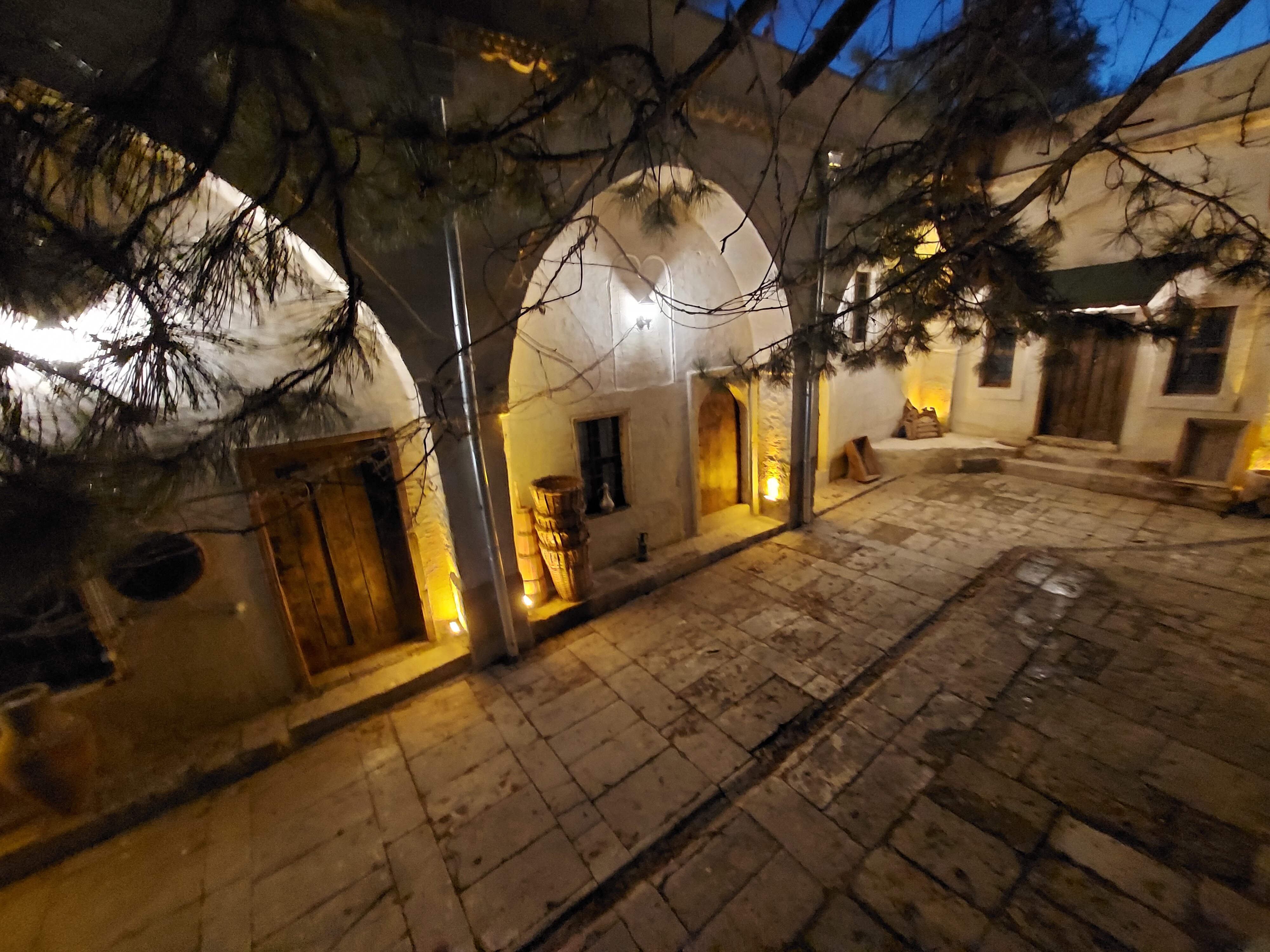 Armesos Cave Hotel · 117