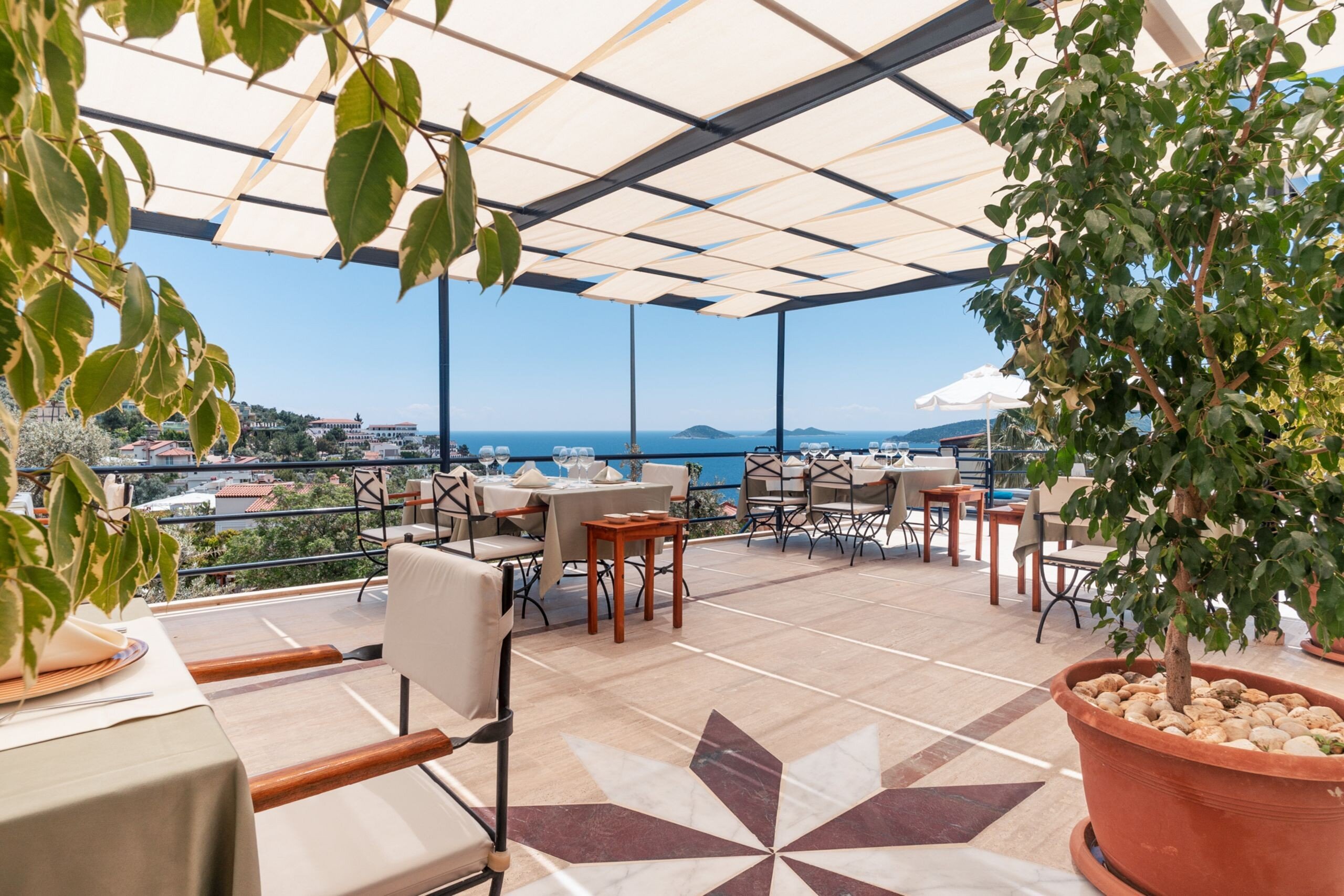 Merlot Boutique Hotel