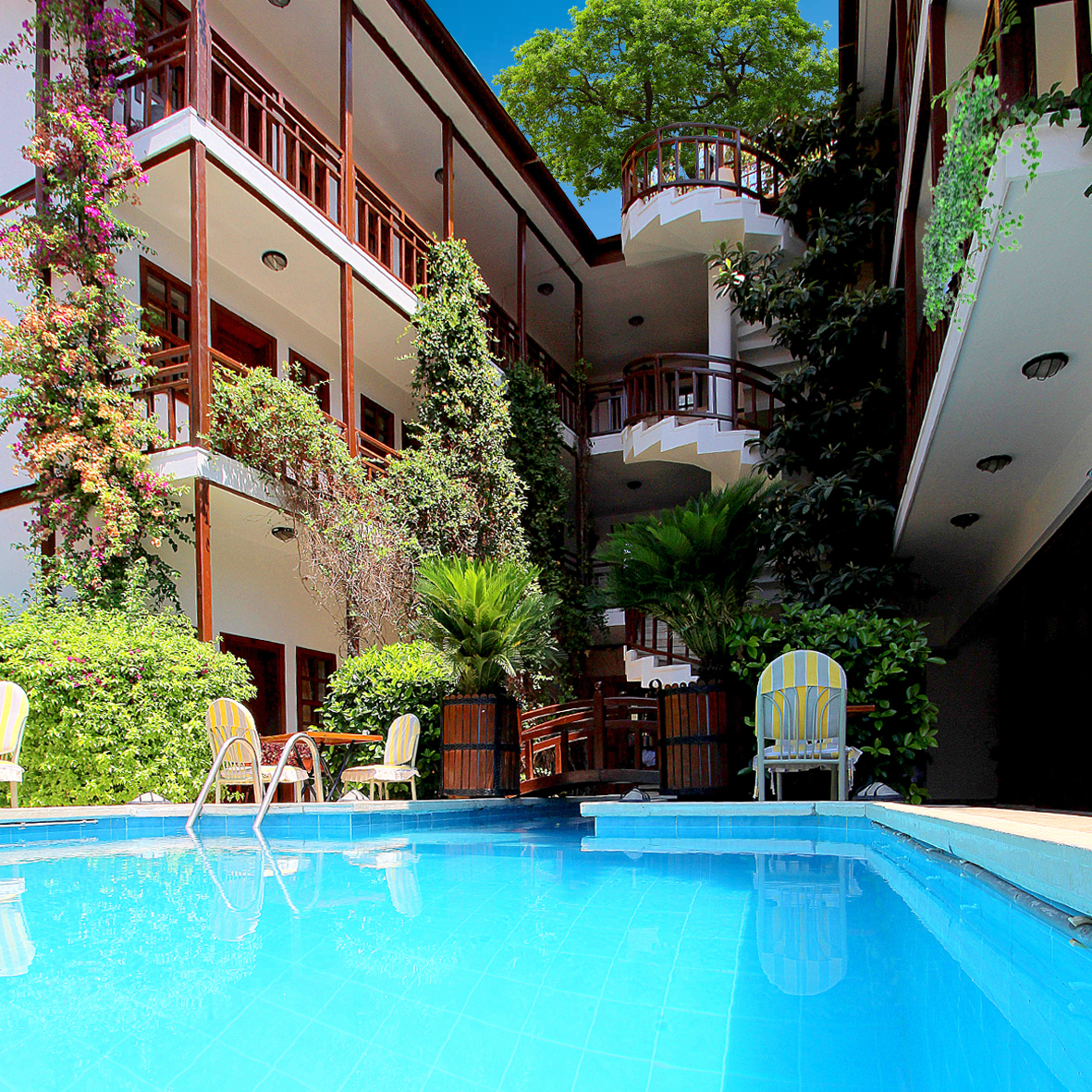 Karyatit Hotel Kaleiçi