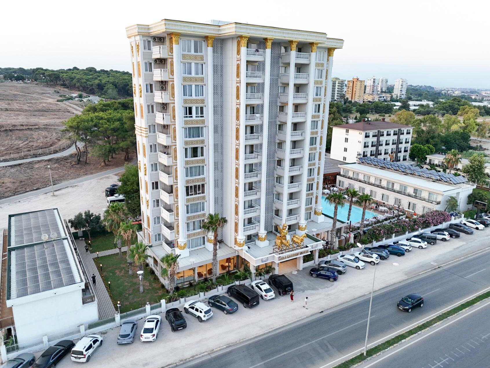 Lara Garden Hotel