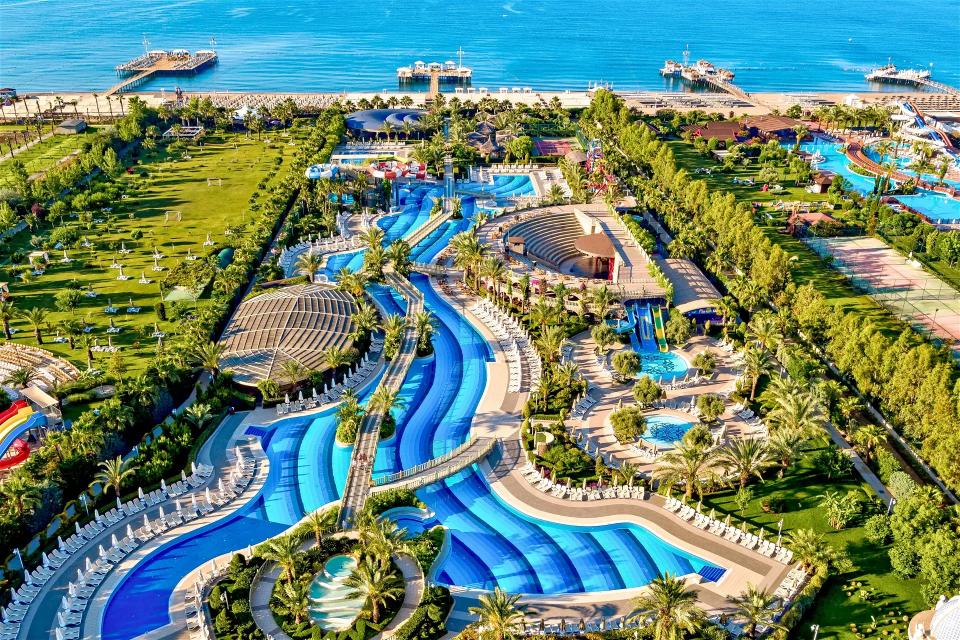 Royal Holiday Palace