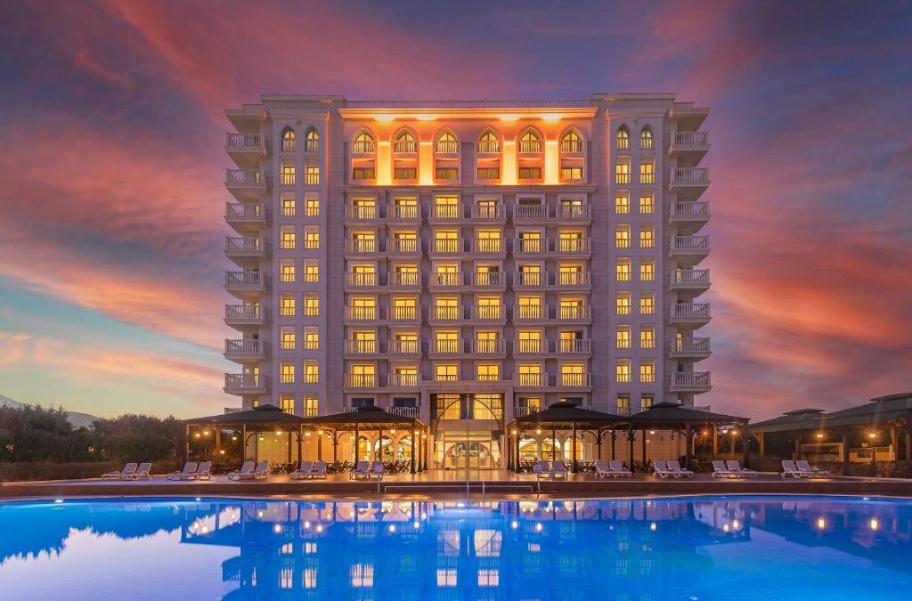 Crowne Plaza Antalya
