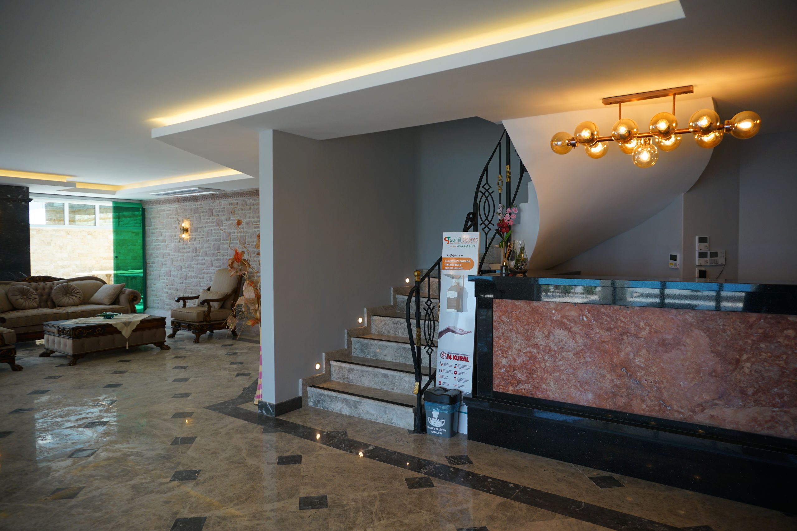 Kıvrakzade Otel