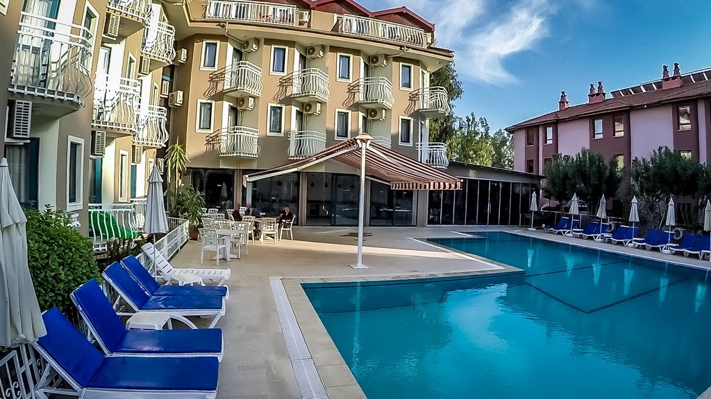 Remer Hotel