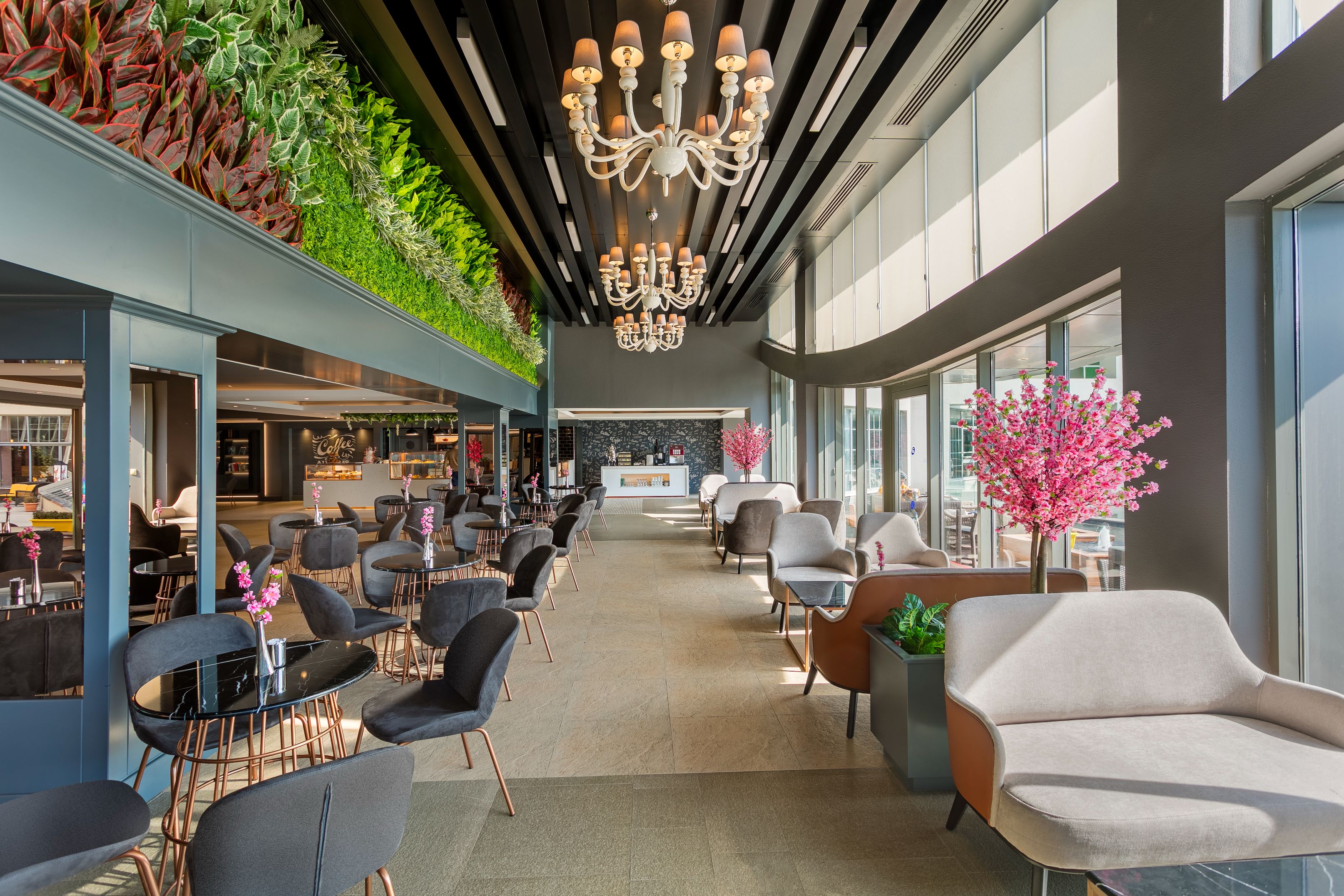 Limak Lara Deluxe Hotel & Resort