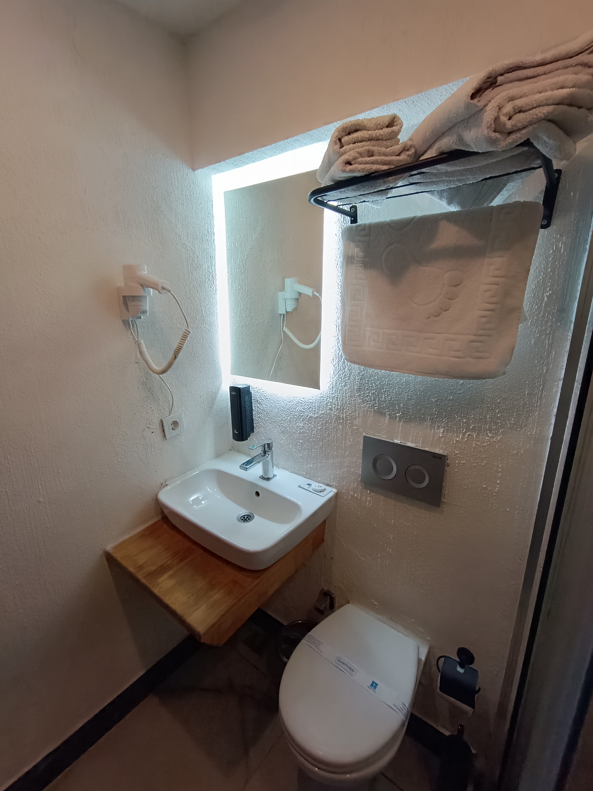 Comfy Otel Antalya Lara