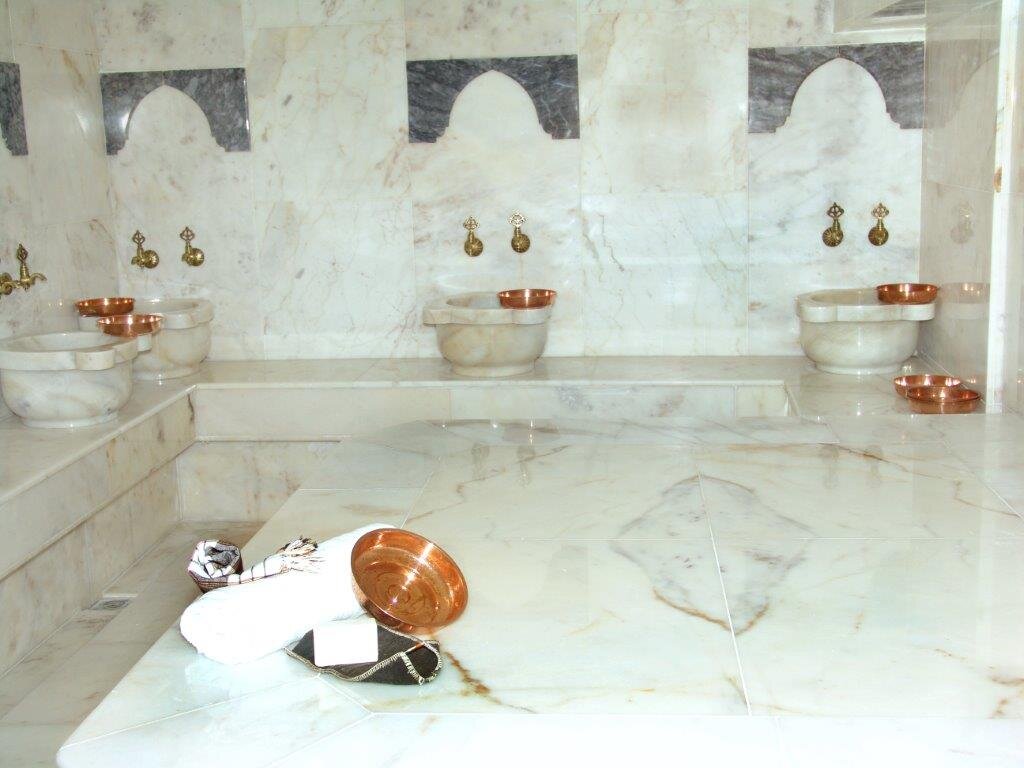 BC Burhan Cacan Hotel & Spa & Cafe · 10