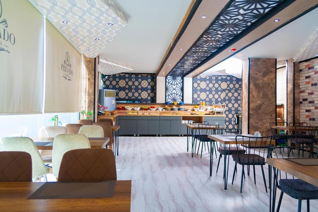 Privado Hotel · 25