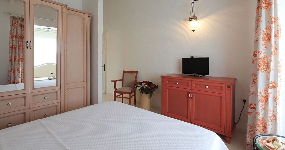 Alaçatı 1890 Swan Deluxe Otel