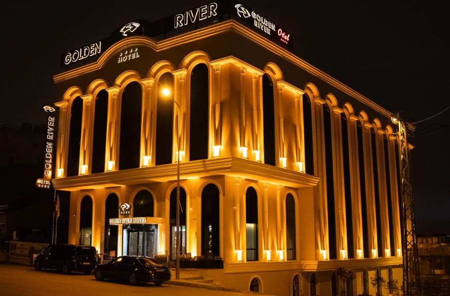 Golden River Hotel By Continent