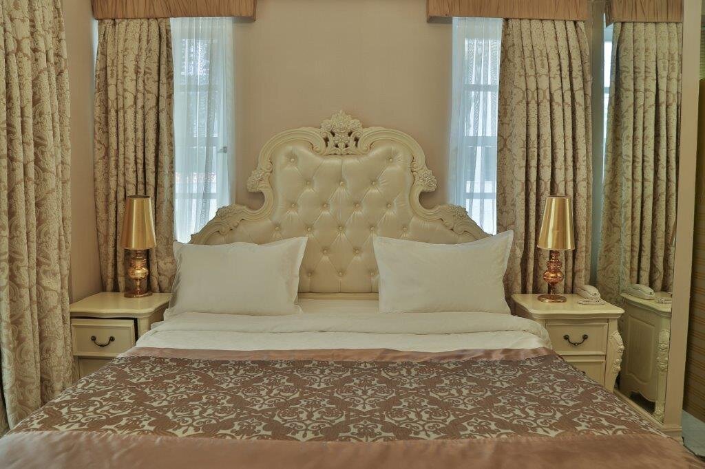 Elegance East Hotel galeri 6