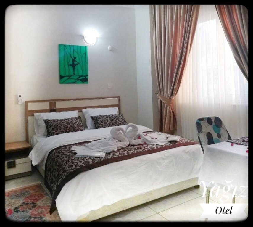 Yağız İndigo Blue Rezervasyon