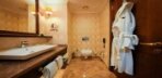 Deluxe Twin Dağ Manzaralı Görseli