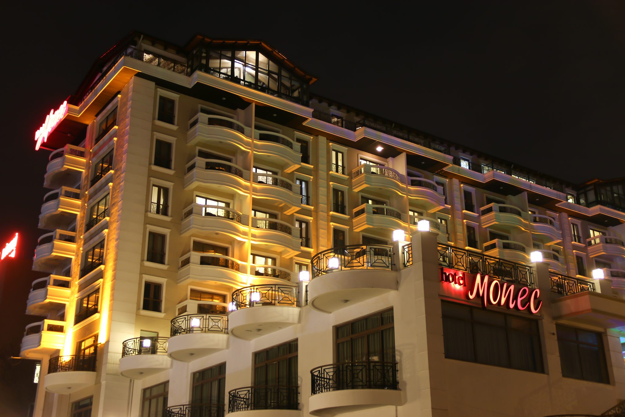 Monec Hotel