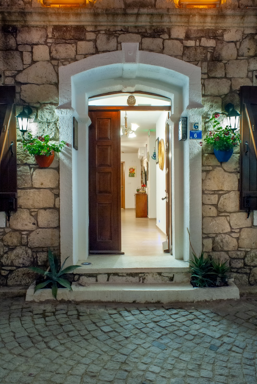 Flores Hotel Alaçatı