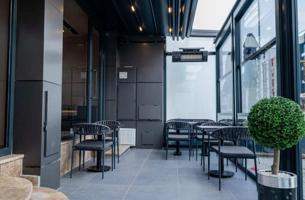 Fly Point Hotel · 2