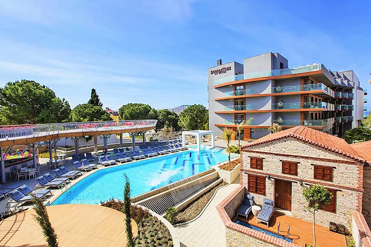 DoubleTree by Hilton Kuşadası · 37