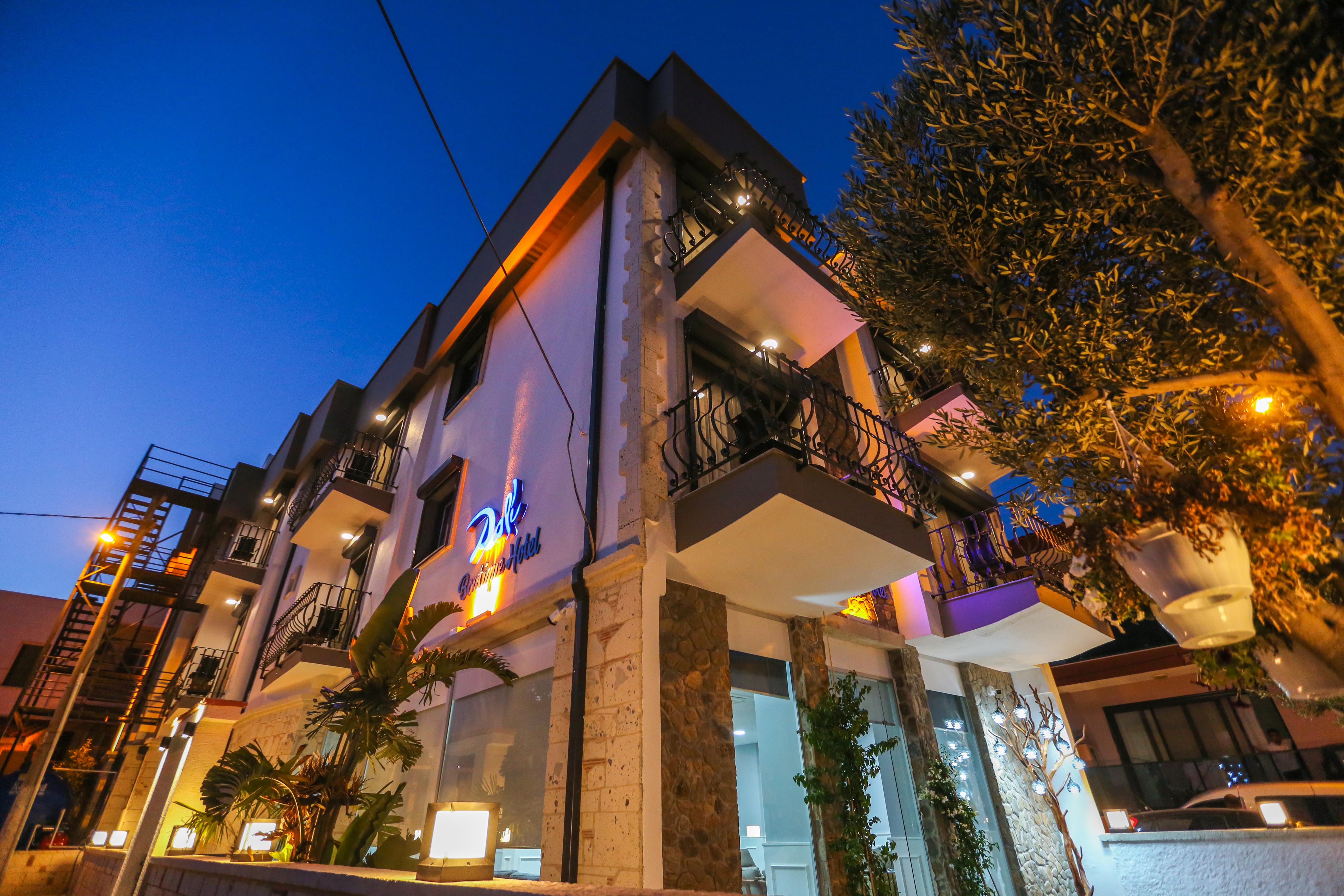 Dali Boutique Hotel
