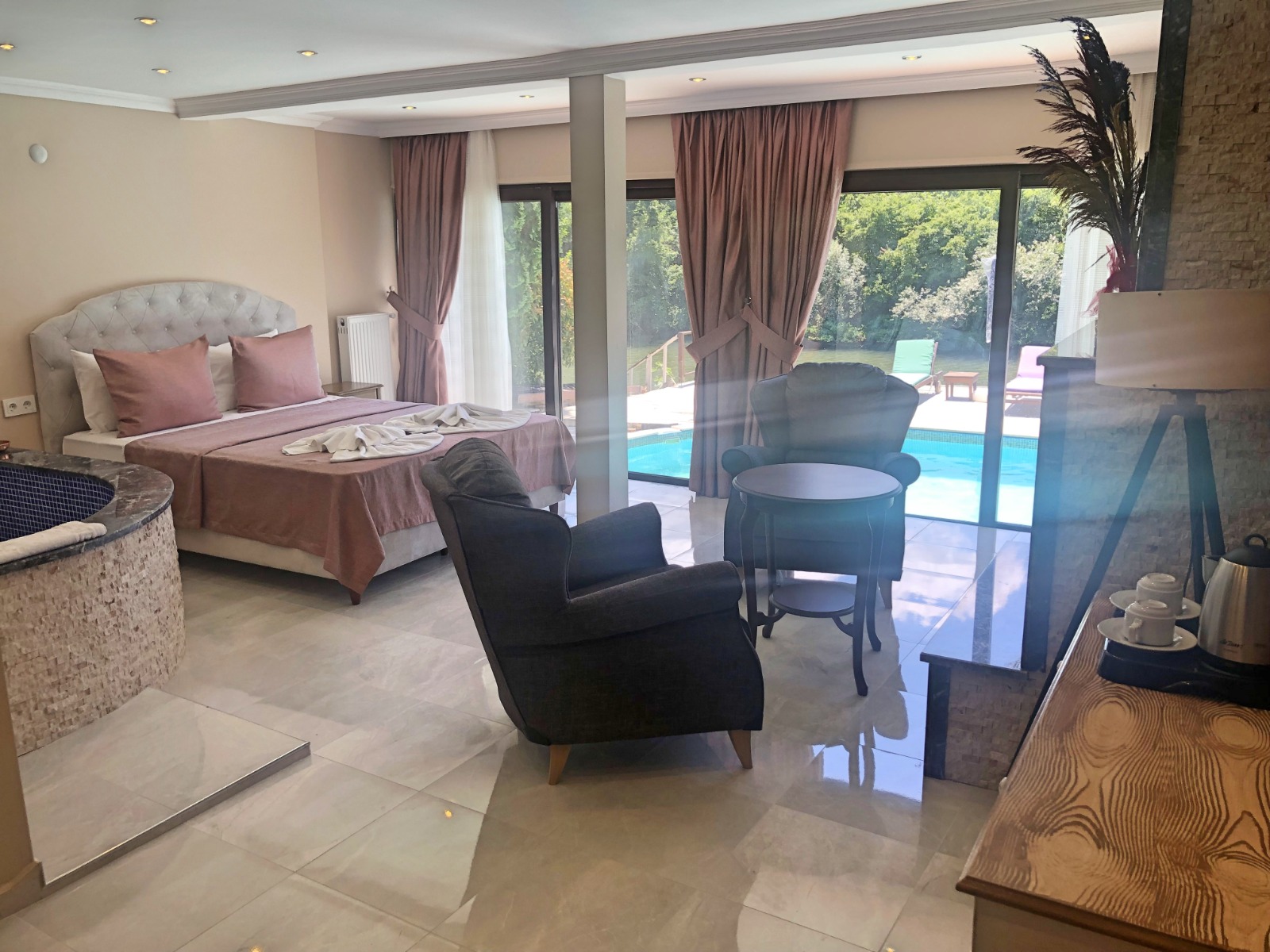 Alesta Butik Otel Ağva +16