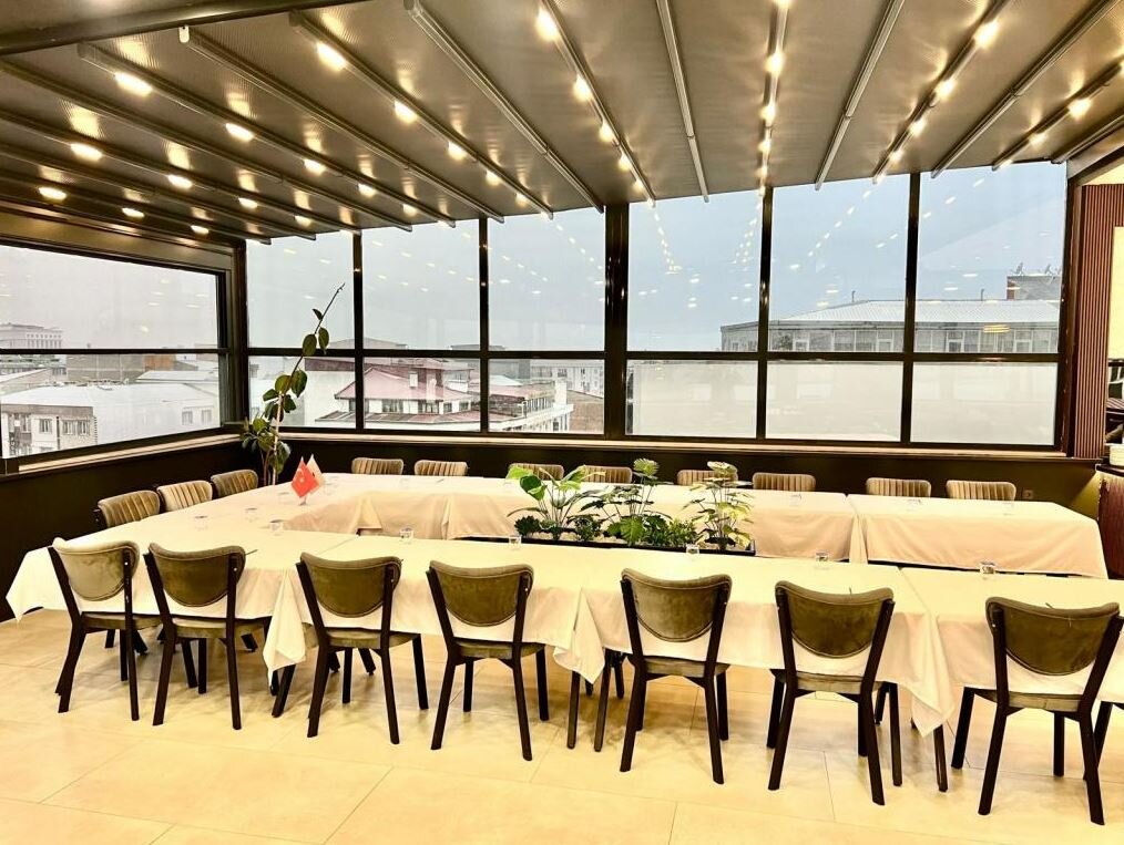 Karakoç Hotel · 4