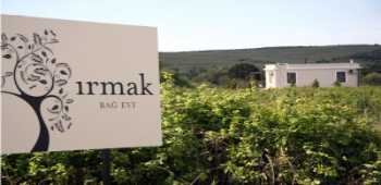Irmak Bağ Evi