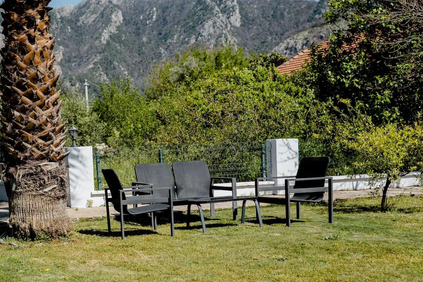 Bybassios Hotel