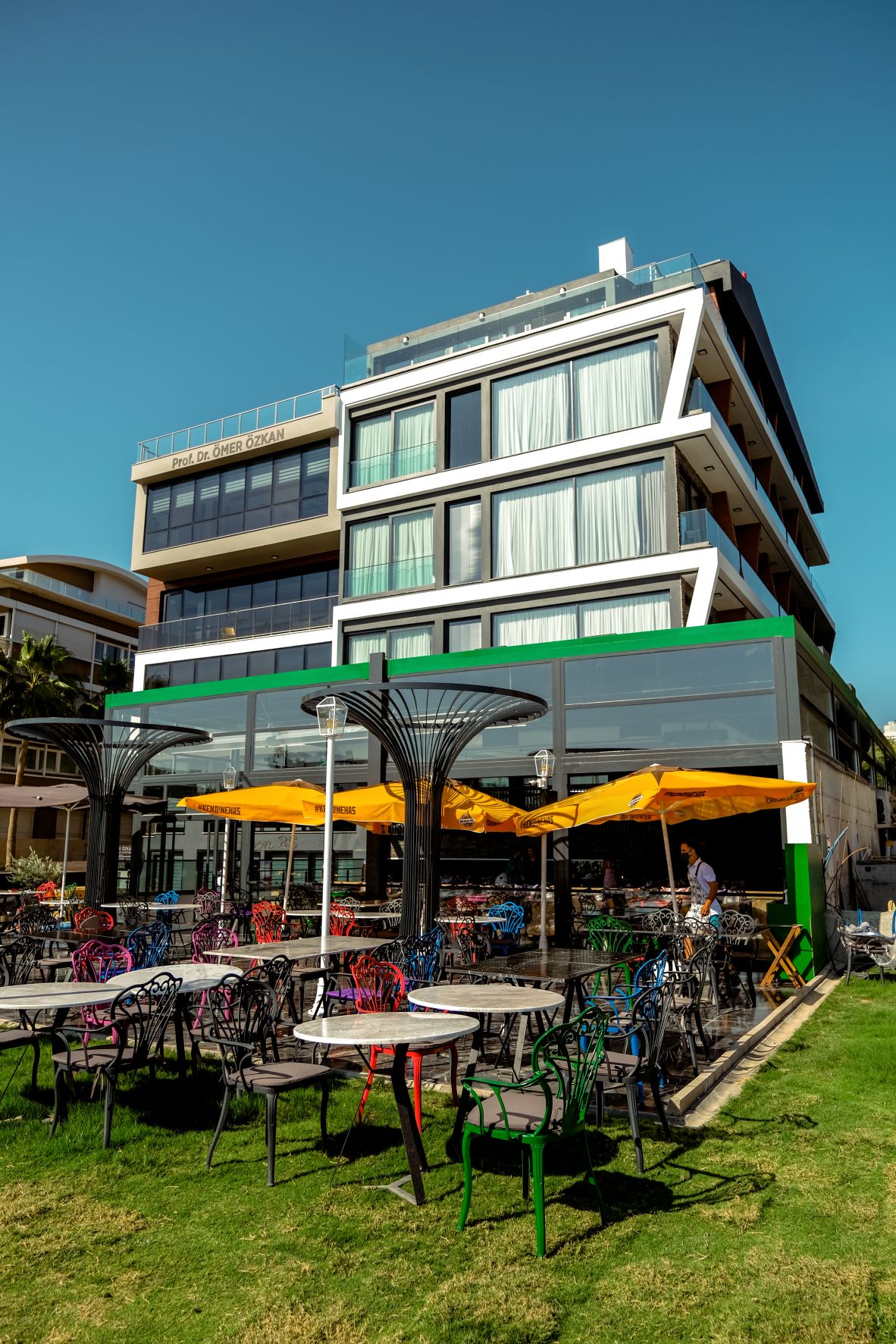 Lucky Monkey Hotel