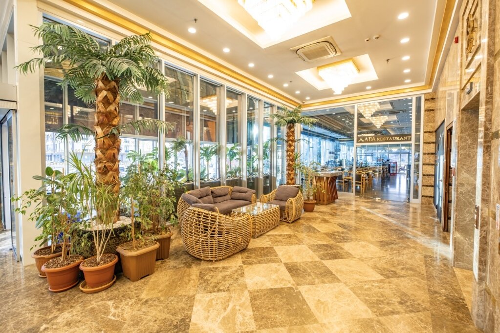 Gherdan Gold Hotel · 5