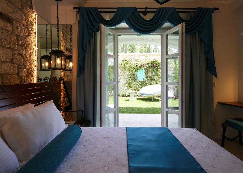 Superior Room, Garden View
