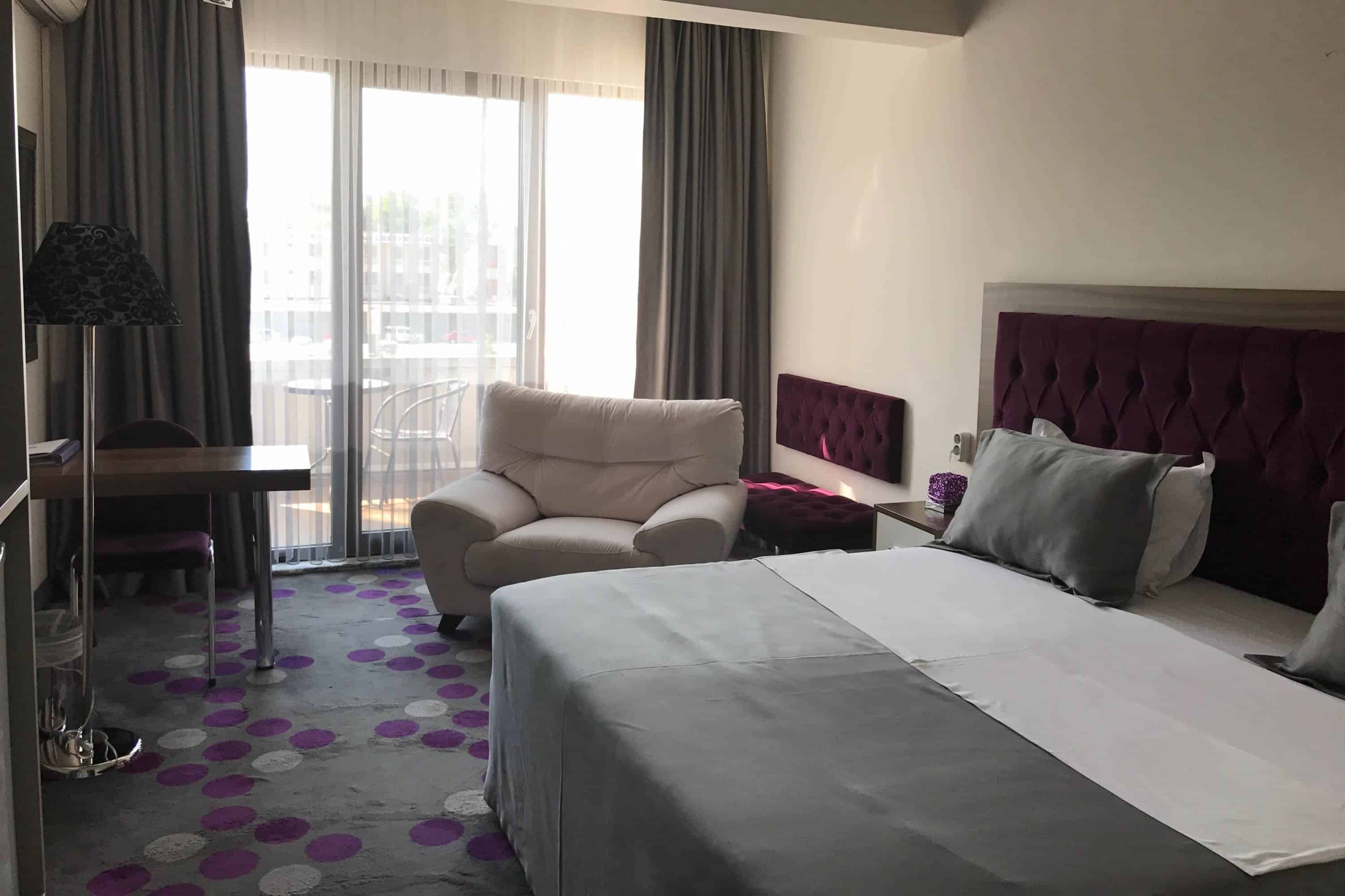 Hande Hotel