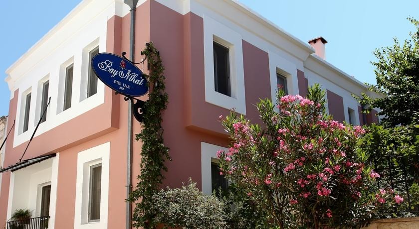 Bay Nihat Lale Otel