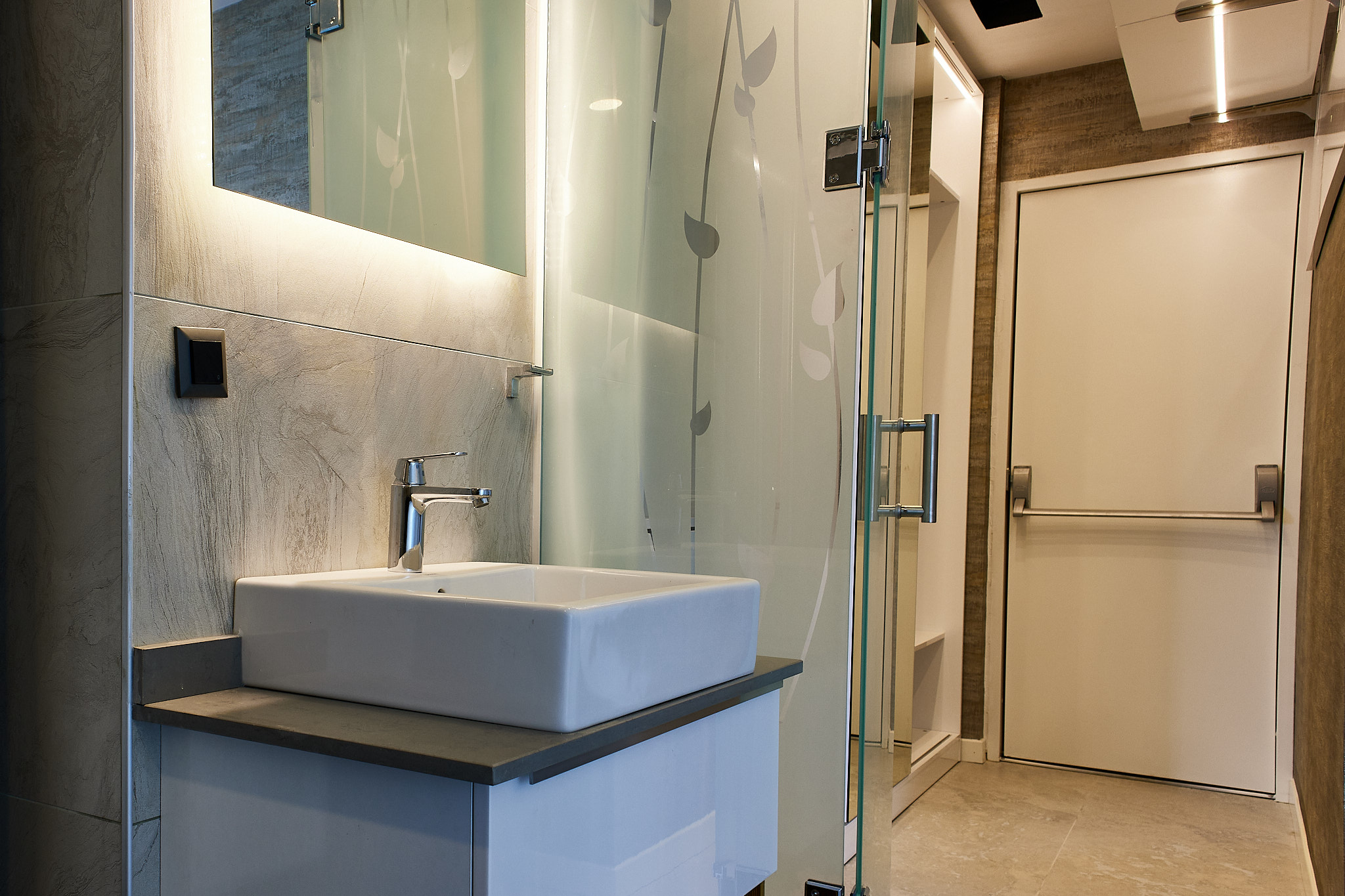 Sky Garden Suites Premium