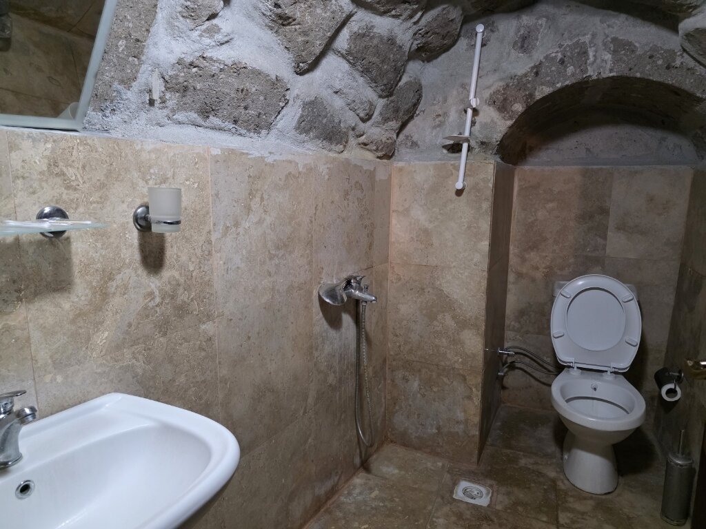 Kapadokya Ihlara Konakları and Caves · 370