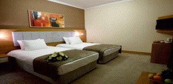 Dovs Otel · 34